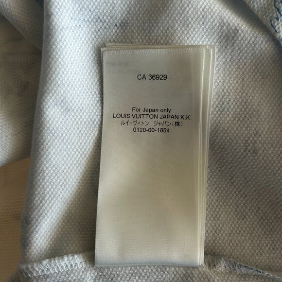 Louis Vuitton White & Blue Monogram Pique T-Shirt - Picture 9 of 9